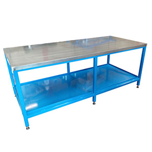 Standard heavy duty workbench Heavy duty mobile workbenches for loads up to 1000 Kg