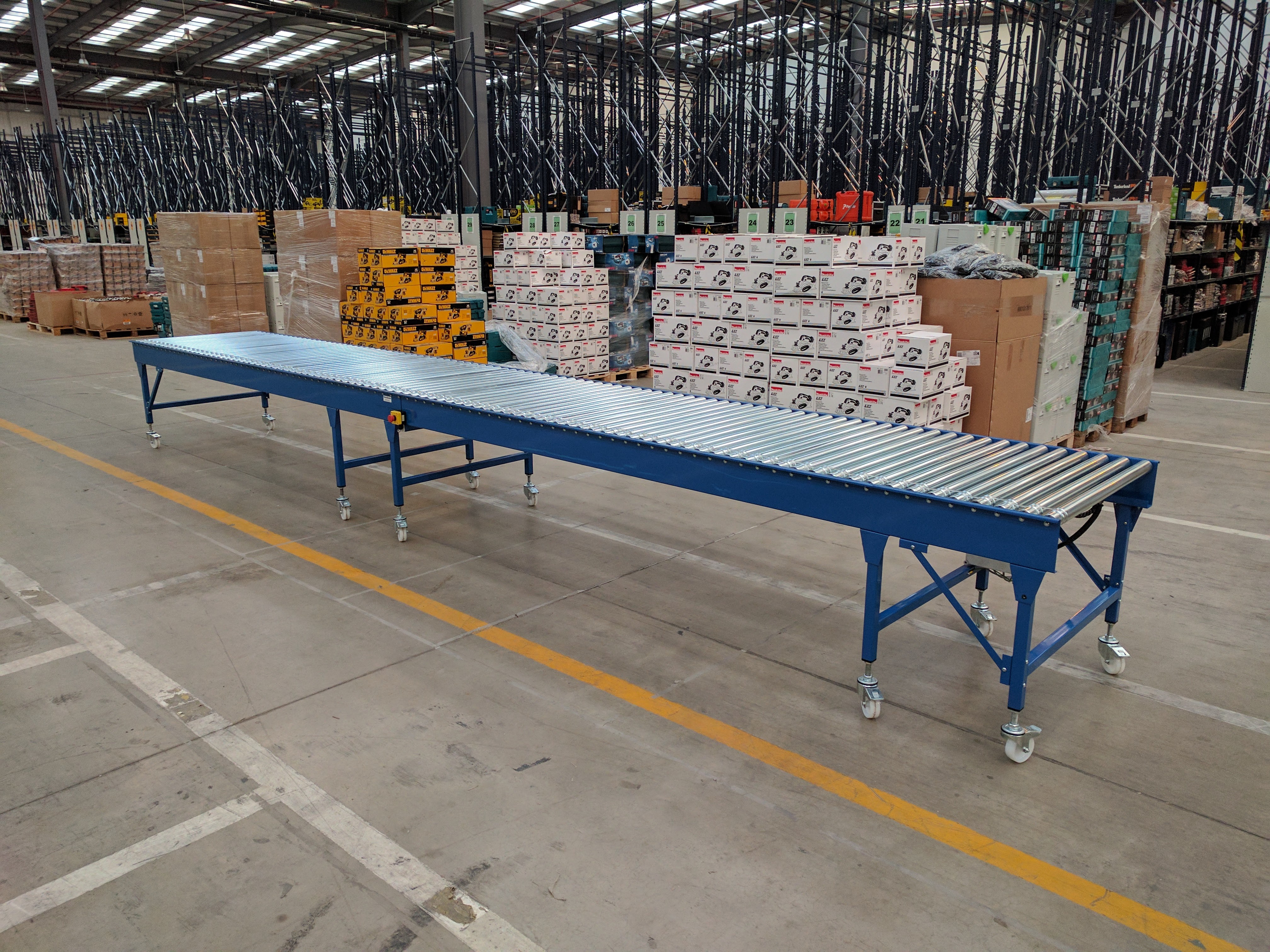 driven roller conveyor