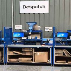 despatch and packing workbenches