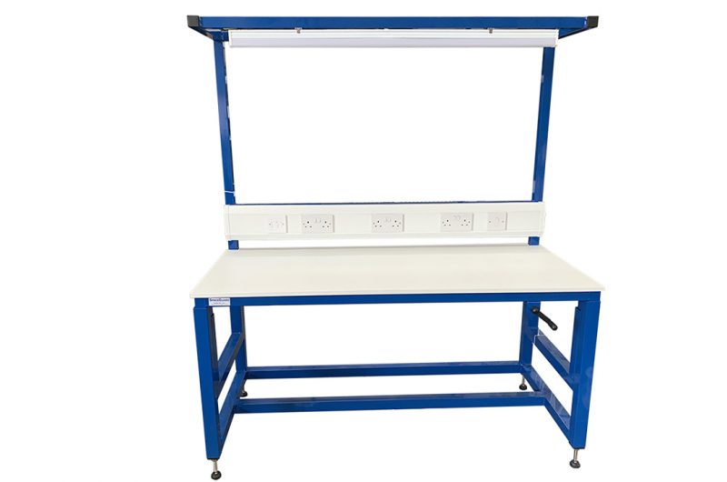 Height adjustable workbench