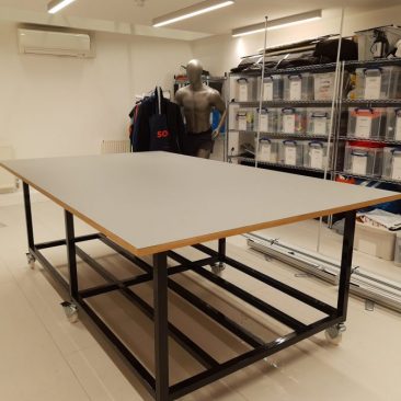 cutting table