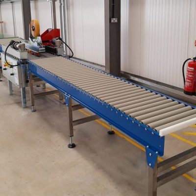 Gravity case sealer