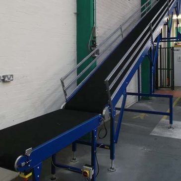 Incline mezzanine belt conveyor