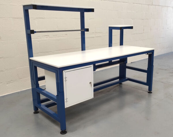 Electrical adjustment bench