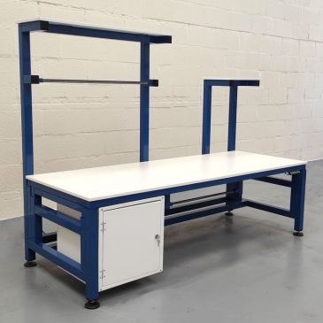 Electric height adjustable workbench