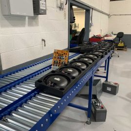 Assembly line roller table
