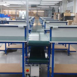 Belt conveyor and assembly benches