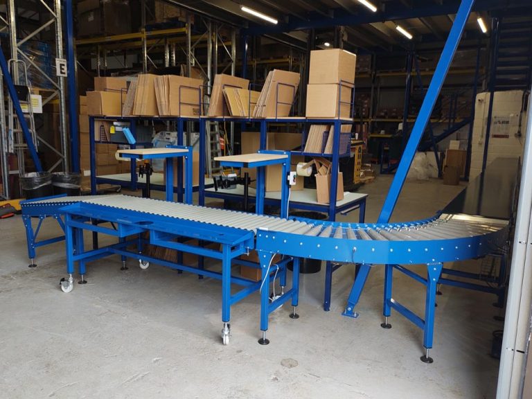 Packing Benches & Conveyor System for Popular Snacks Producer