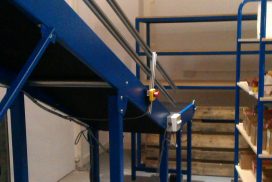 Mezzanine conveyor & storage shelving for Japanese food supplier