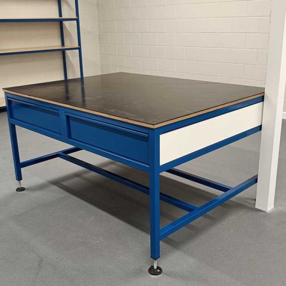 Rubber topped workbench