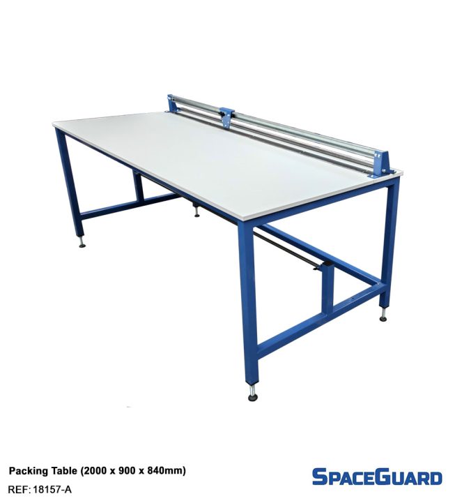 packing table with cutter
