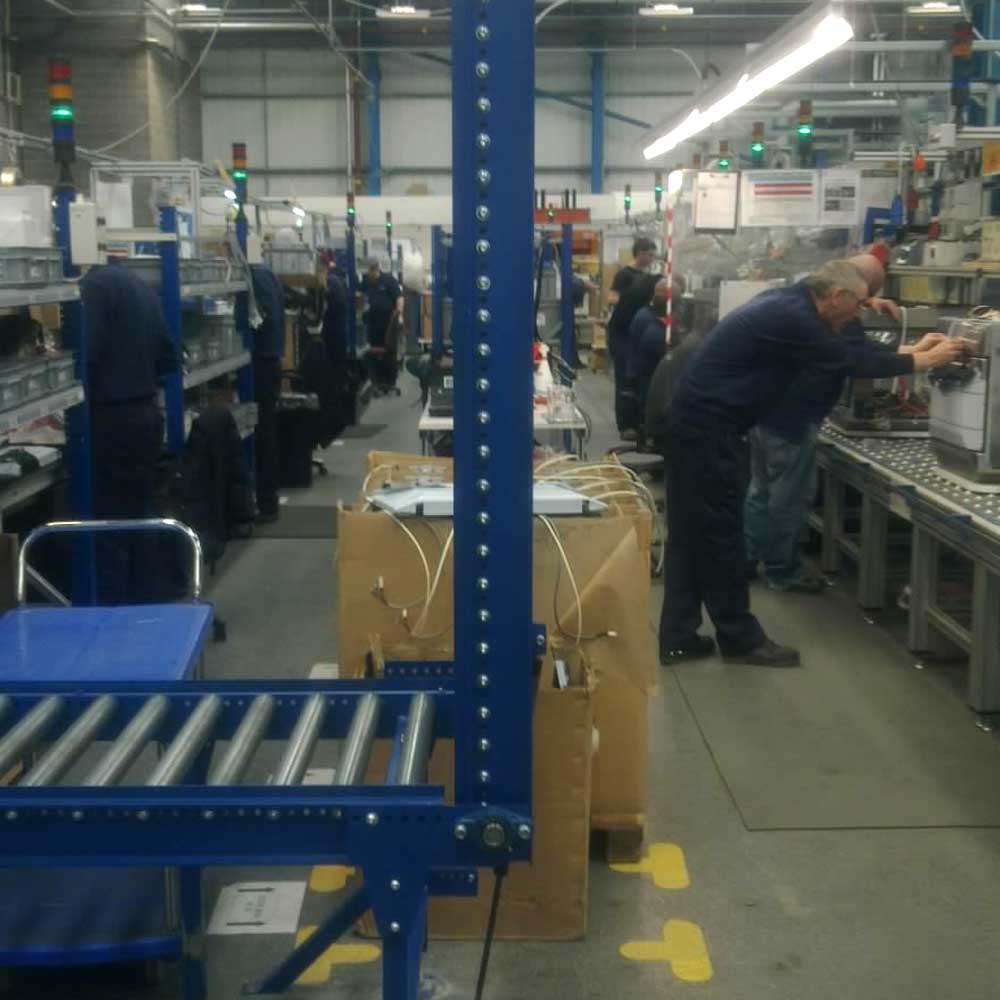 assembly-line-gravity-conveyor